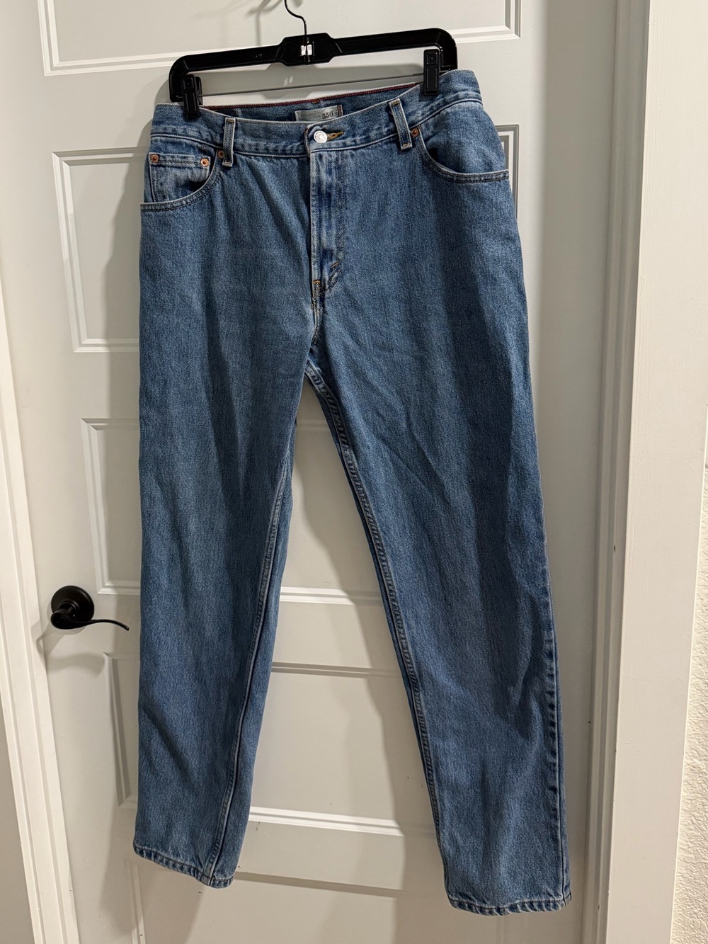 Levi's 550 Relaxed Tapered Light Blue Denim Jeans sz 14Long, LIKE NEW!!